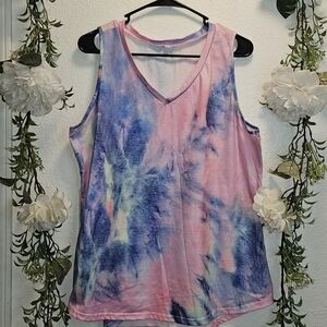 XL tie-dye tank v-neck